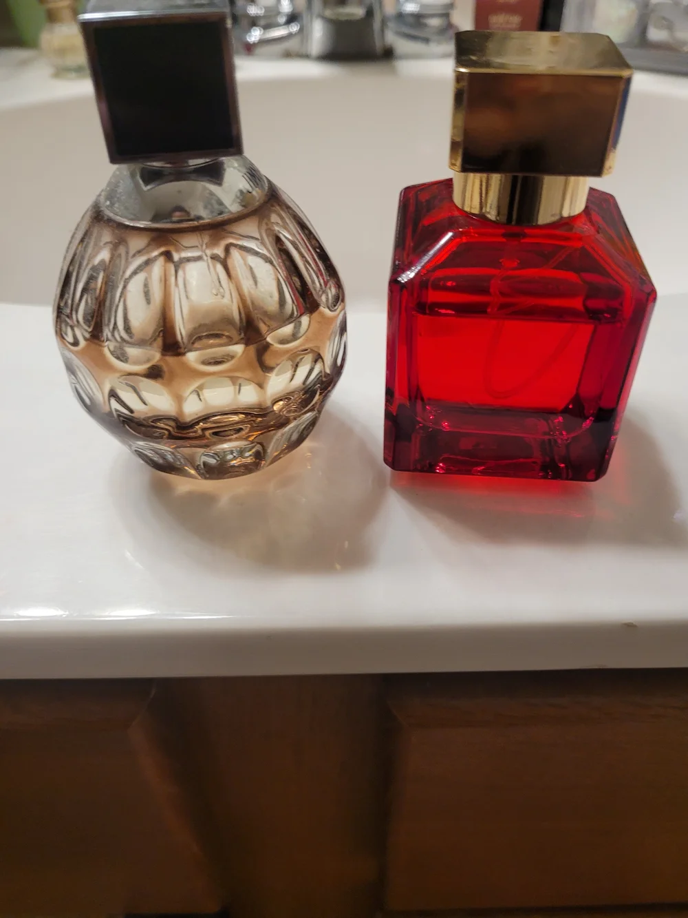 Red Fragrance Bottle -..Dupe Bacarrat Rouge 1.2 ... And Free Real Sample See Pic